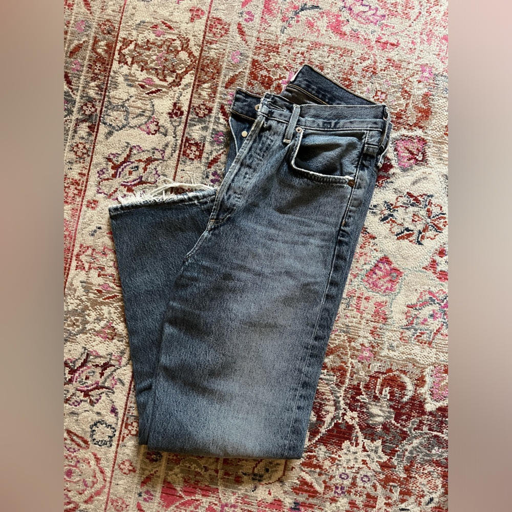 Agolde 90s Crop Mid Rise Straight jeans in wash “Oblique.” Tag size 23